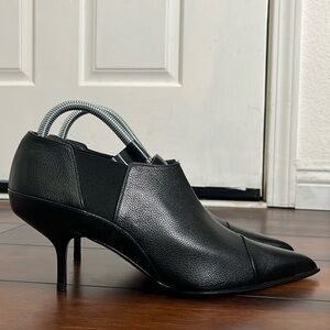 Narciso Rodriguez Leather Booties Shoes Pointed Toe sz 40 Quiet Luxury Old MOney